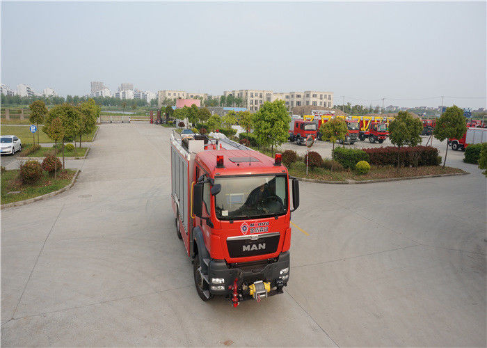 Multifunctional Road and Rail Convertible Fire Fighting Truck 4x2 Drive