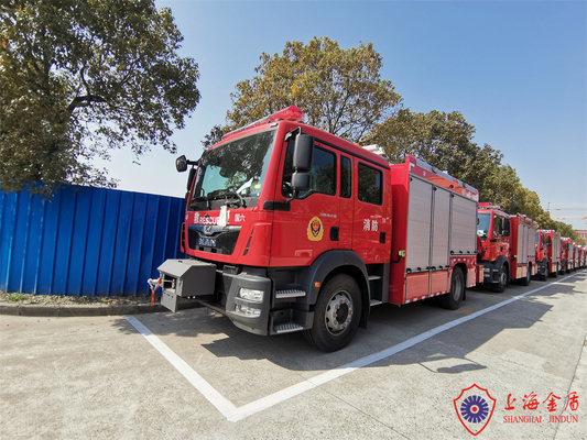 MAN চ্যাসিস 4x2 ড্রাইভ 213Kw ইমার্জেন্সি রেসকিউ ক্রেন সহ অগ্নিনির্বাপক যান